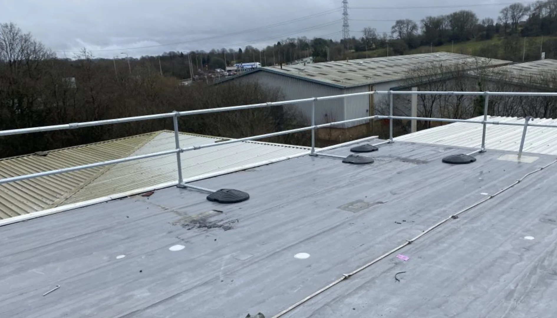 Edge Protection Solutions For Talbot Green Superstore